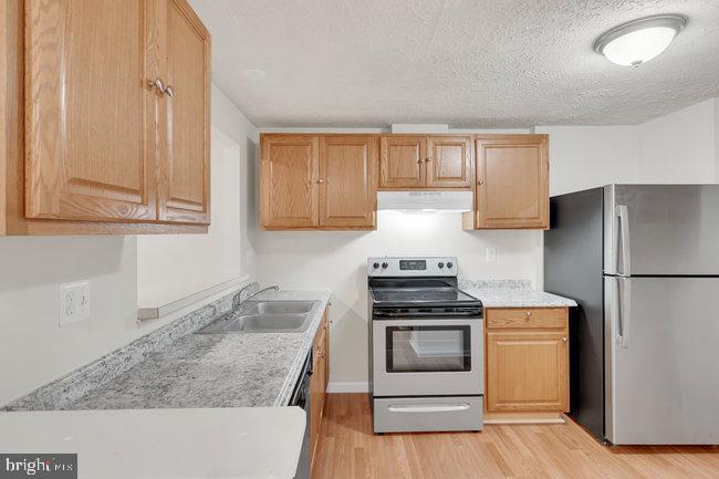 CHURCHILL TOWN SECTOR - Residential