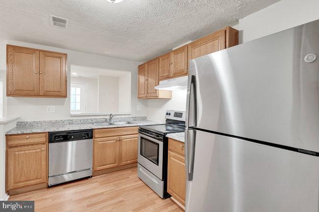 CHURCHILL TOWN SECTOR - Residential