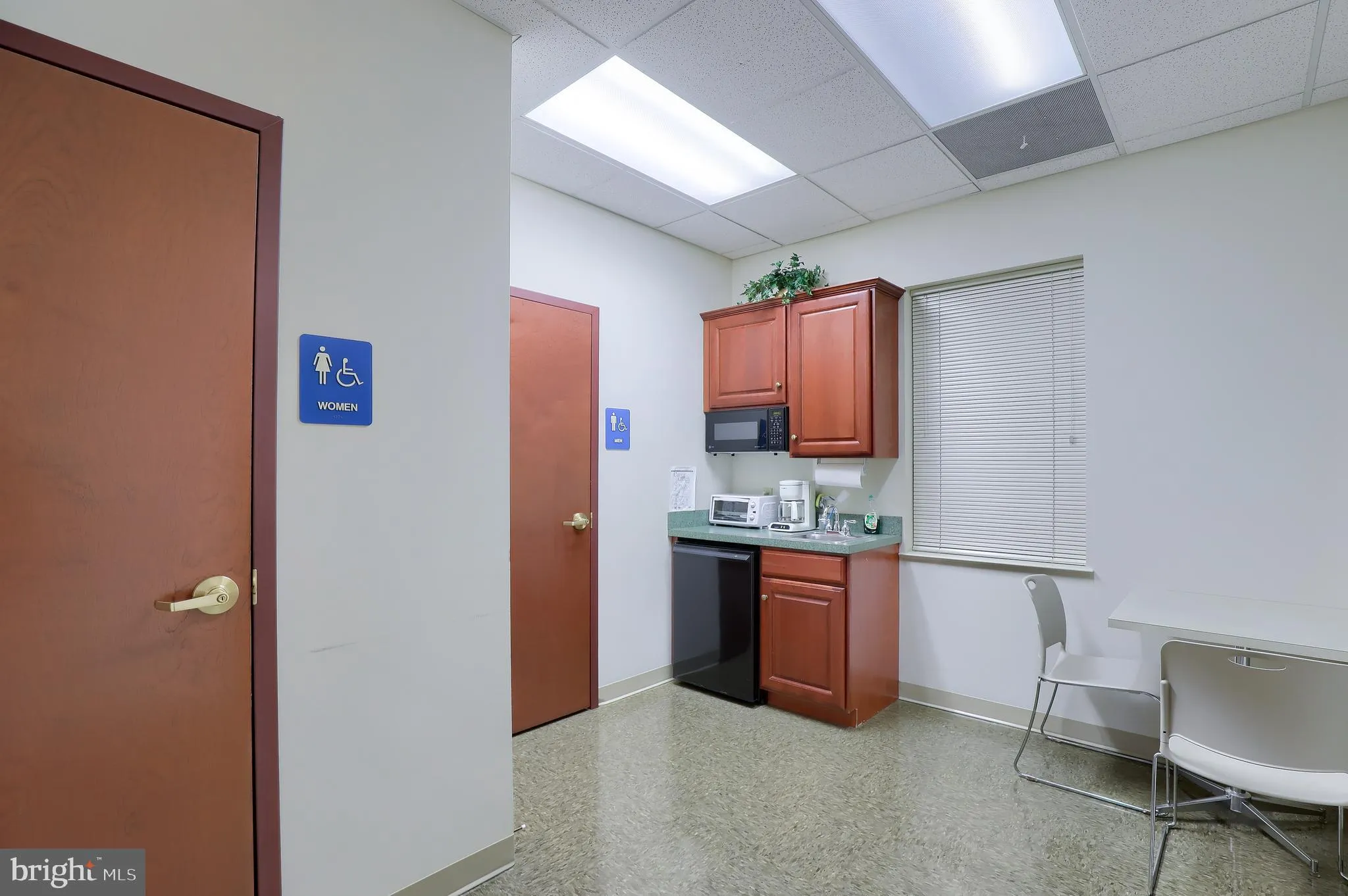 Strasburg, Pennsylvania 17579, United States, ,Residential,Pending,74581