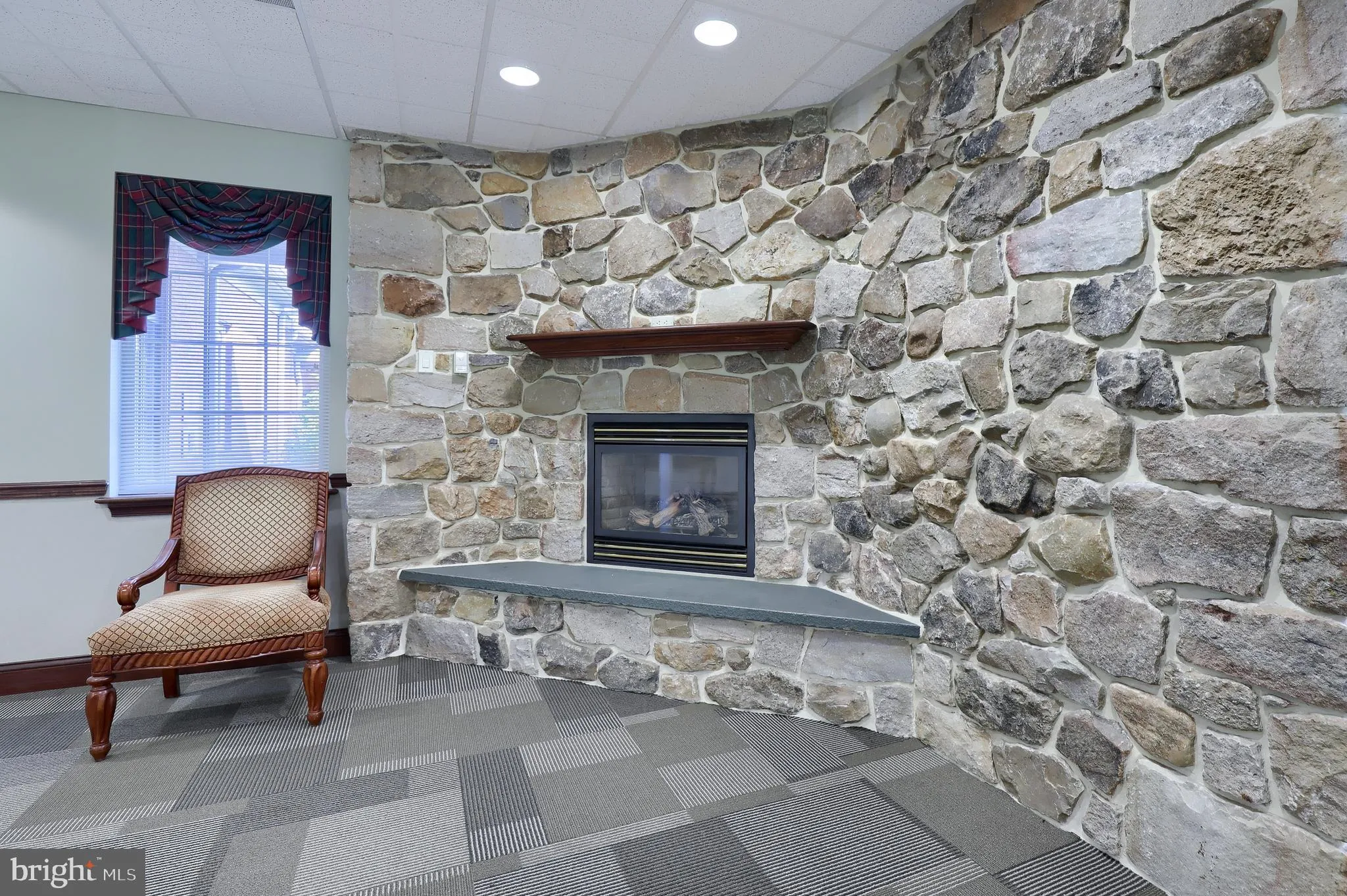 Strasburg, Pennsylvania 17579, United States, ,Residential,Pending,74581