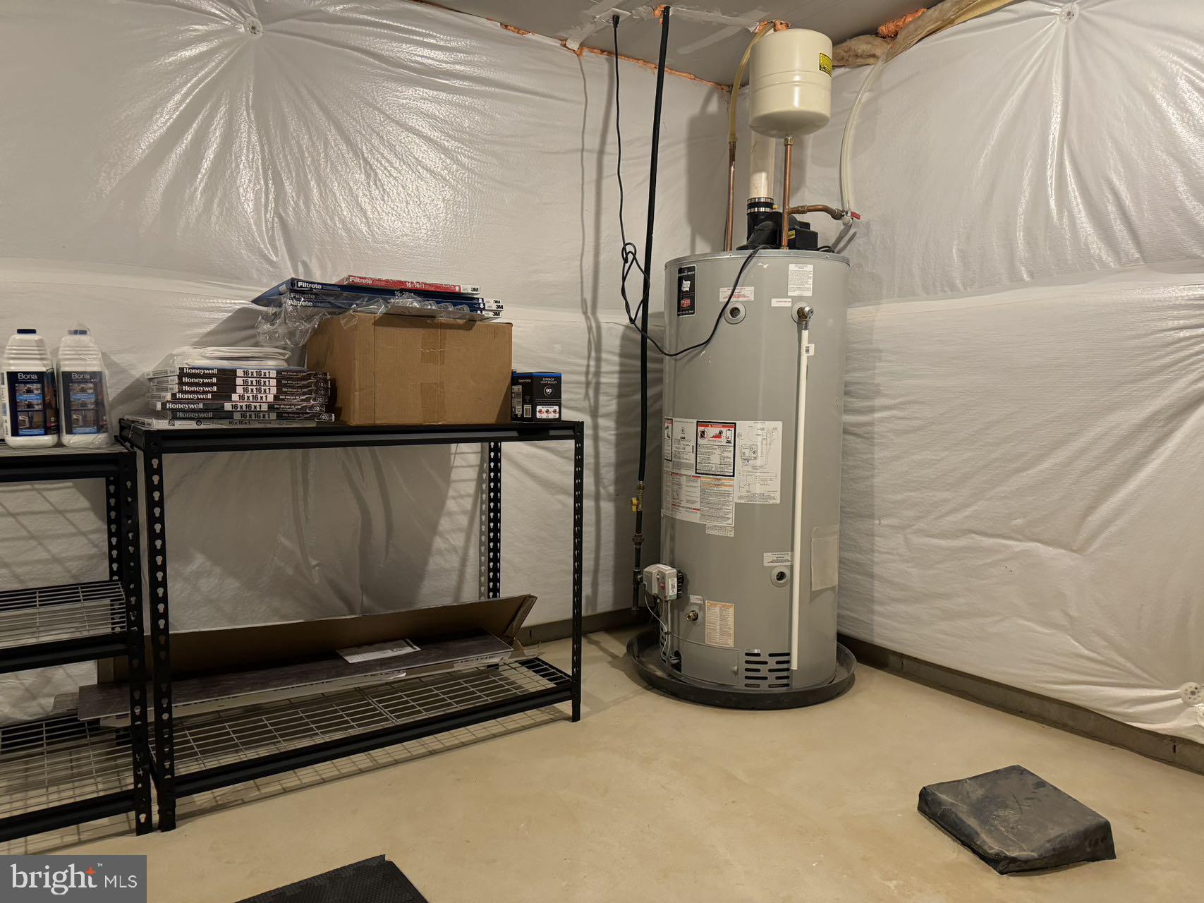 ATWATER - Residential Lease