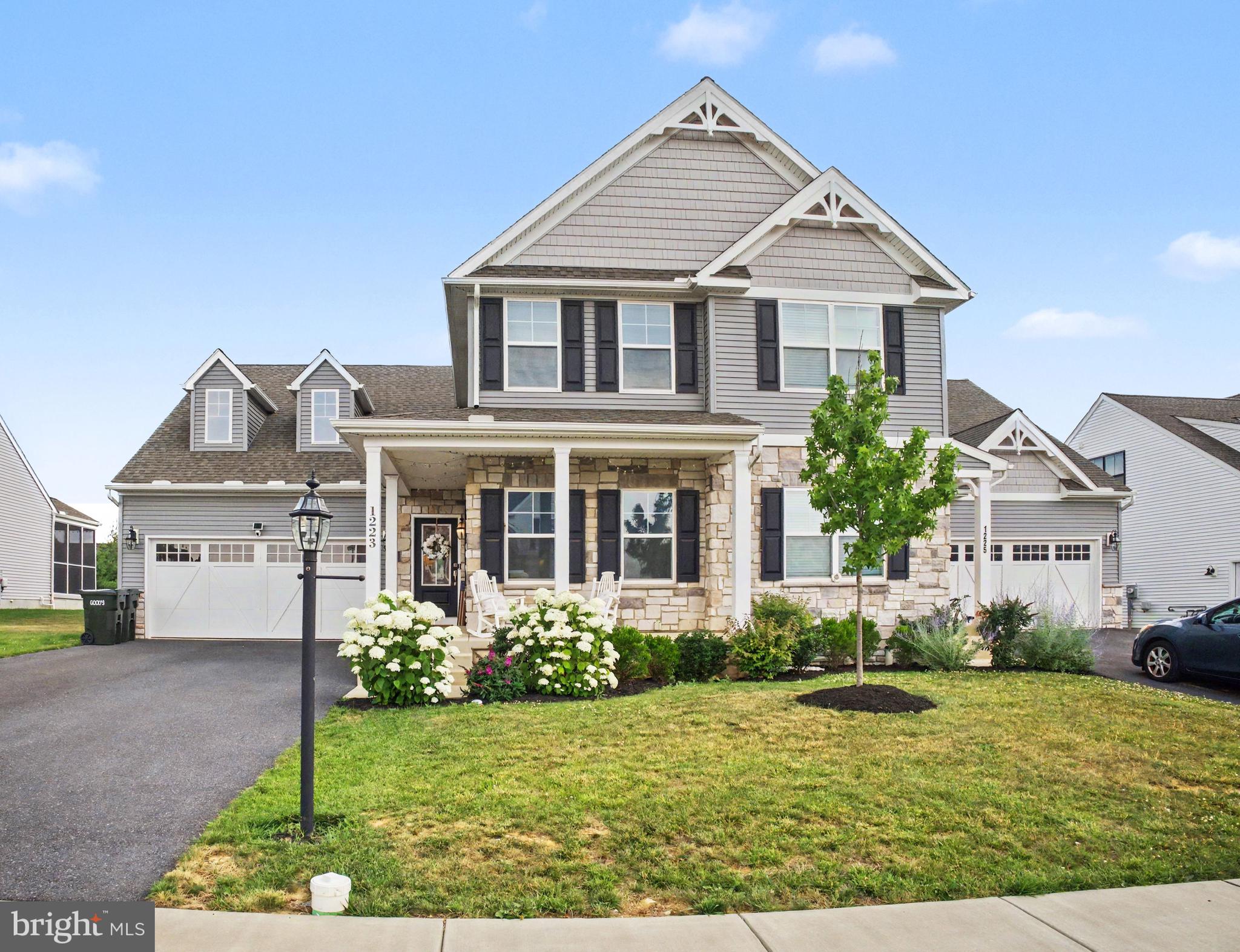 1223 HERSHEY LANE