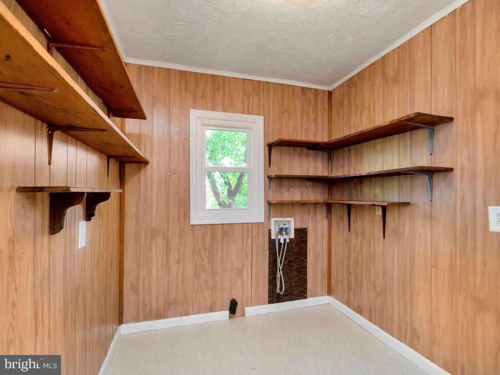 WAVERLY VILLAGE - Residential