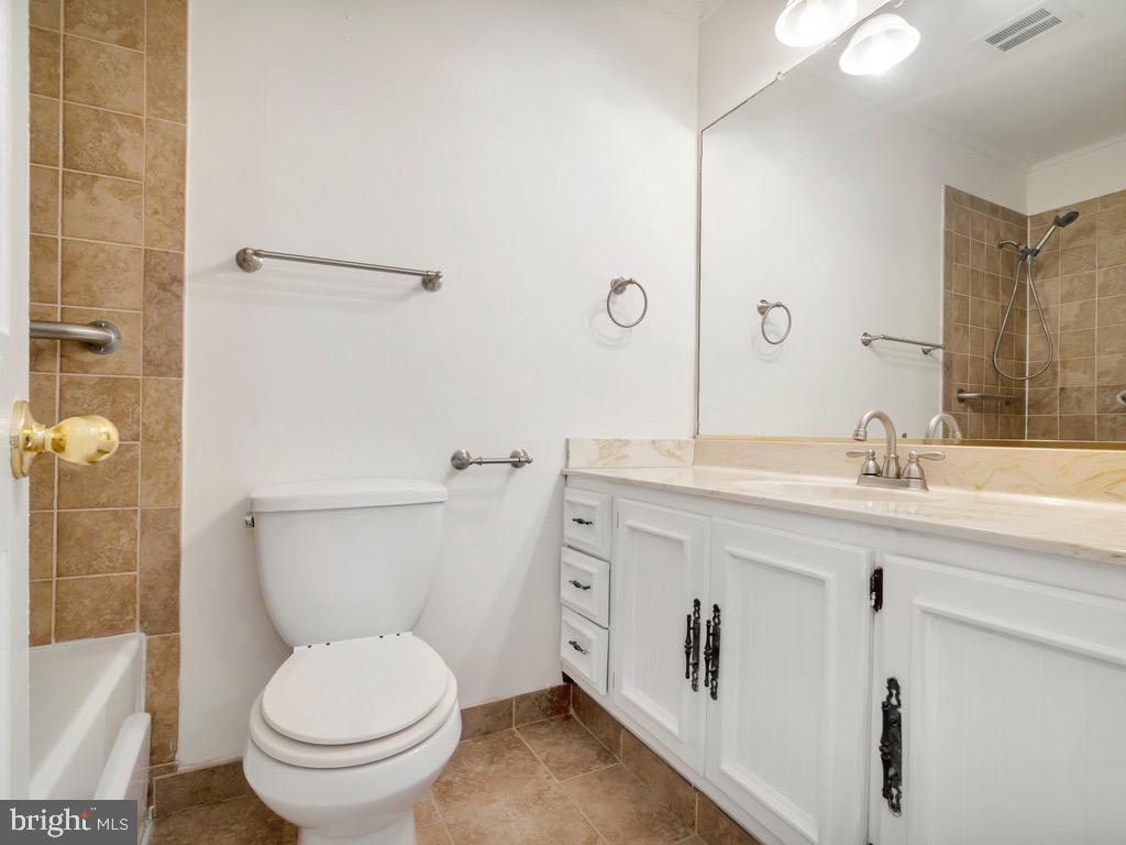 WAVERLY VILLAGE - Residential