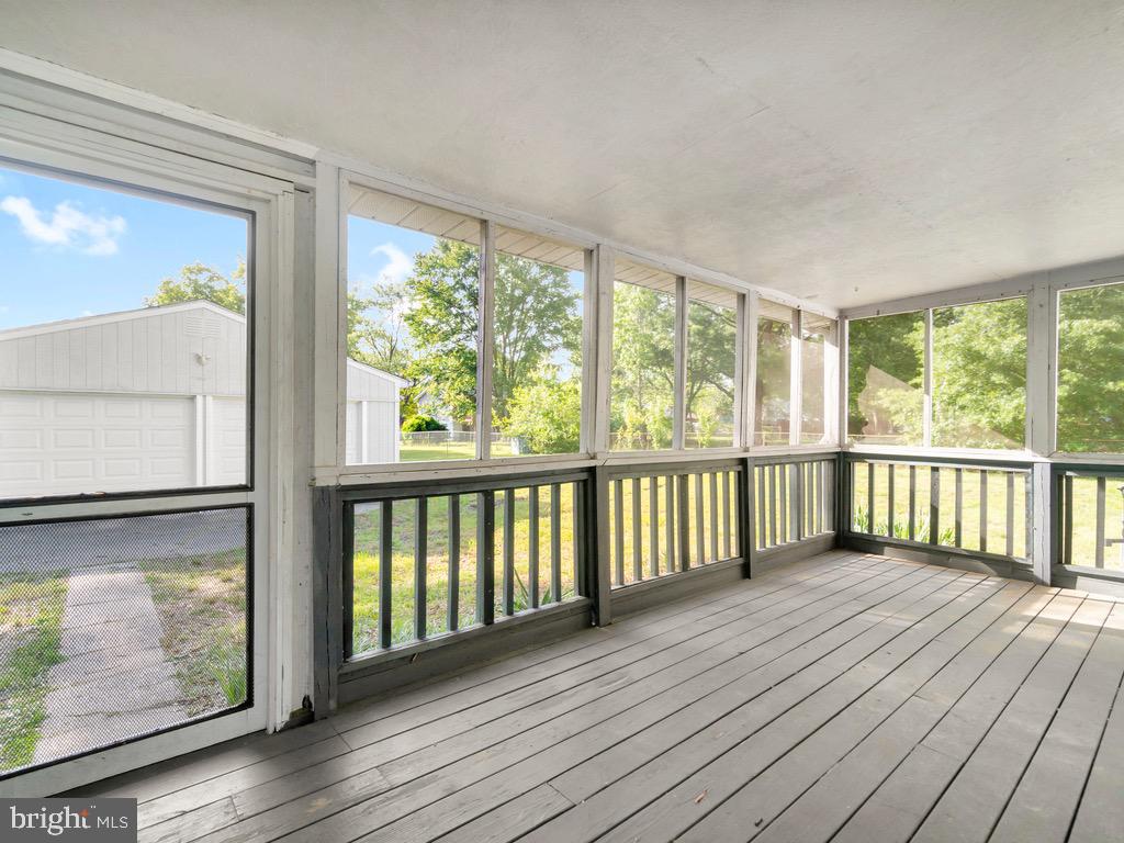 WAVERLY VILLAGE - Residential