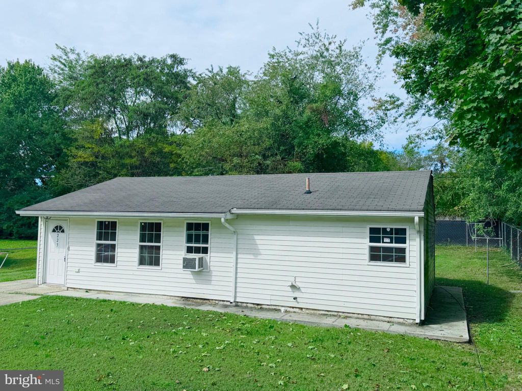Photo of 223 President Dr, DOVER, DE 19901 (MLS # DEKT2041802)