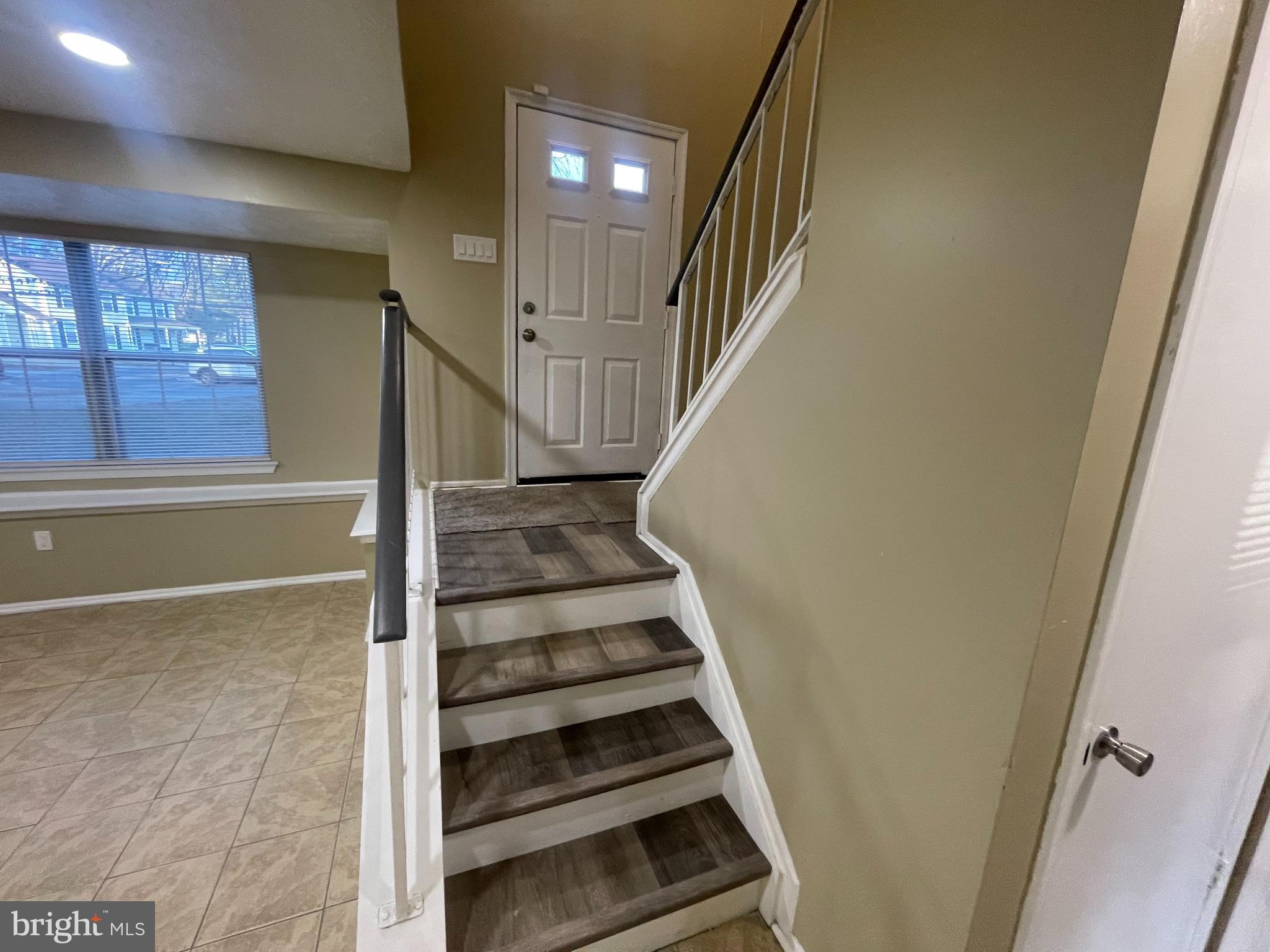 LANCASTER - Residential