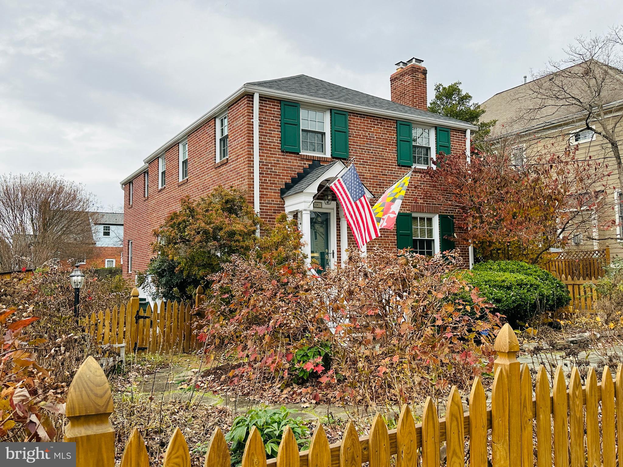 HENDRY ESTATES - Residential Lease