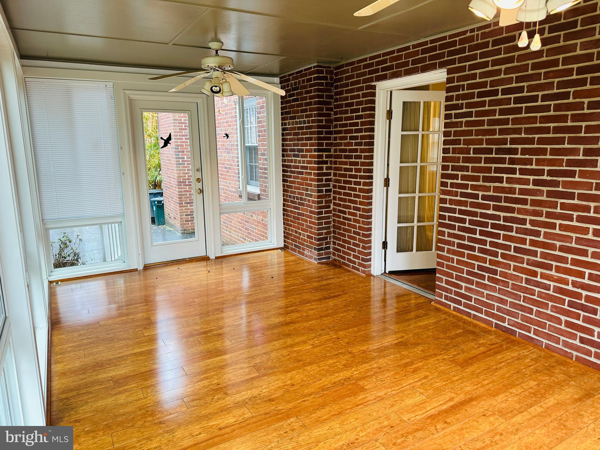 HENDRY ESTATES - Residential Lease