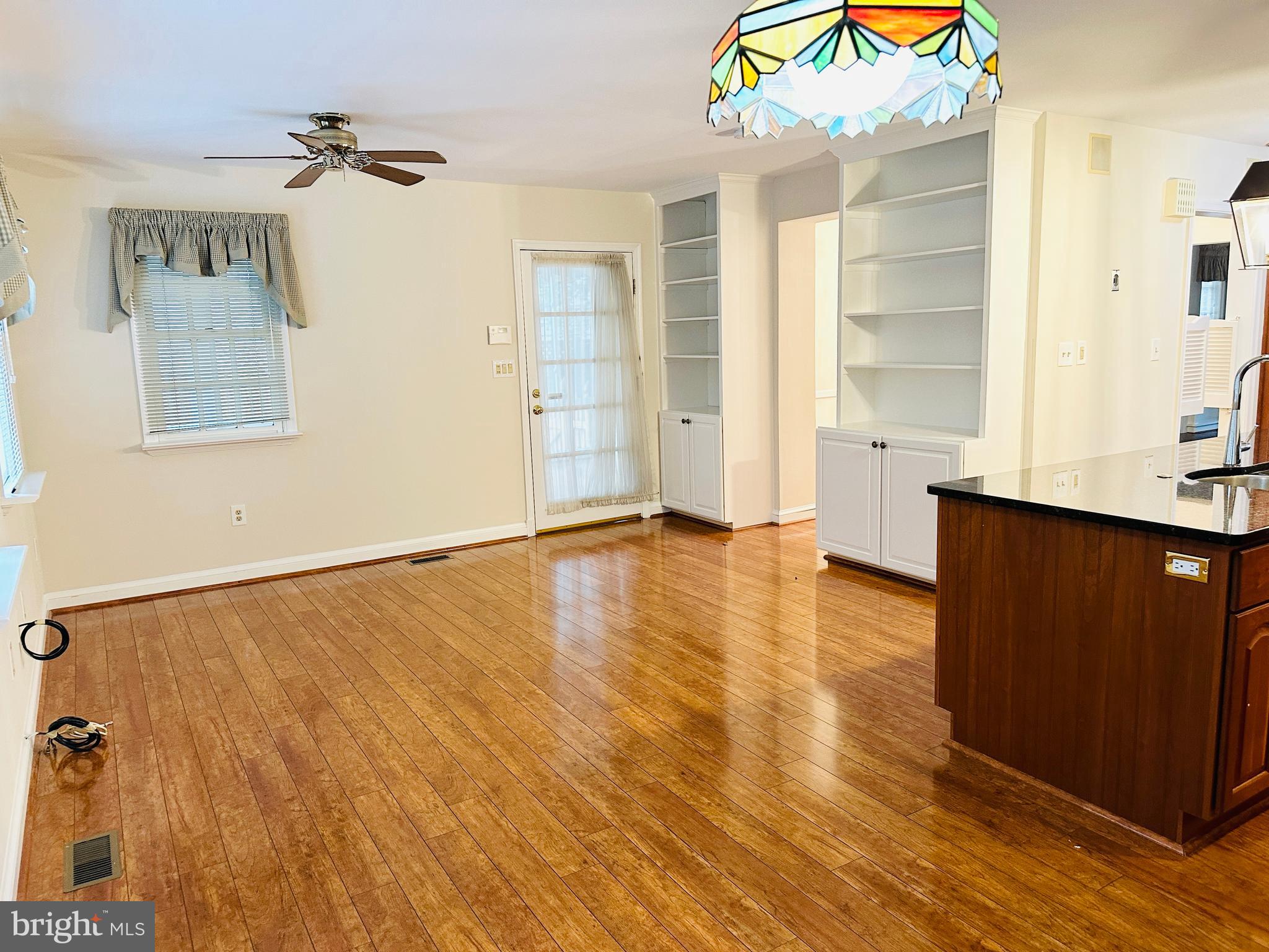 HENDRY ESTATES - Residential Lease