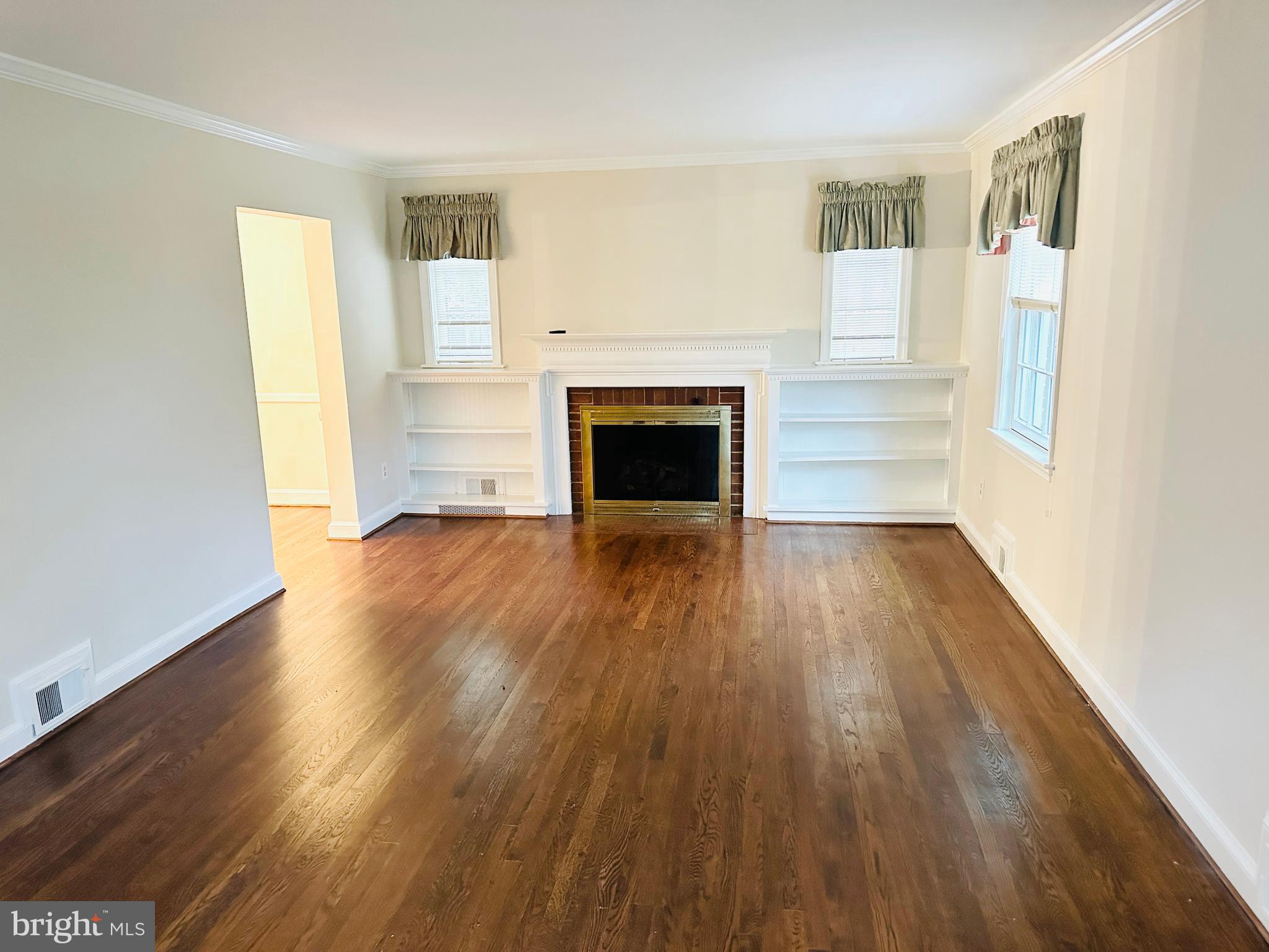 HENDRY ESTATES - Residential Lease