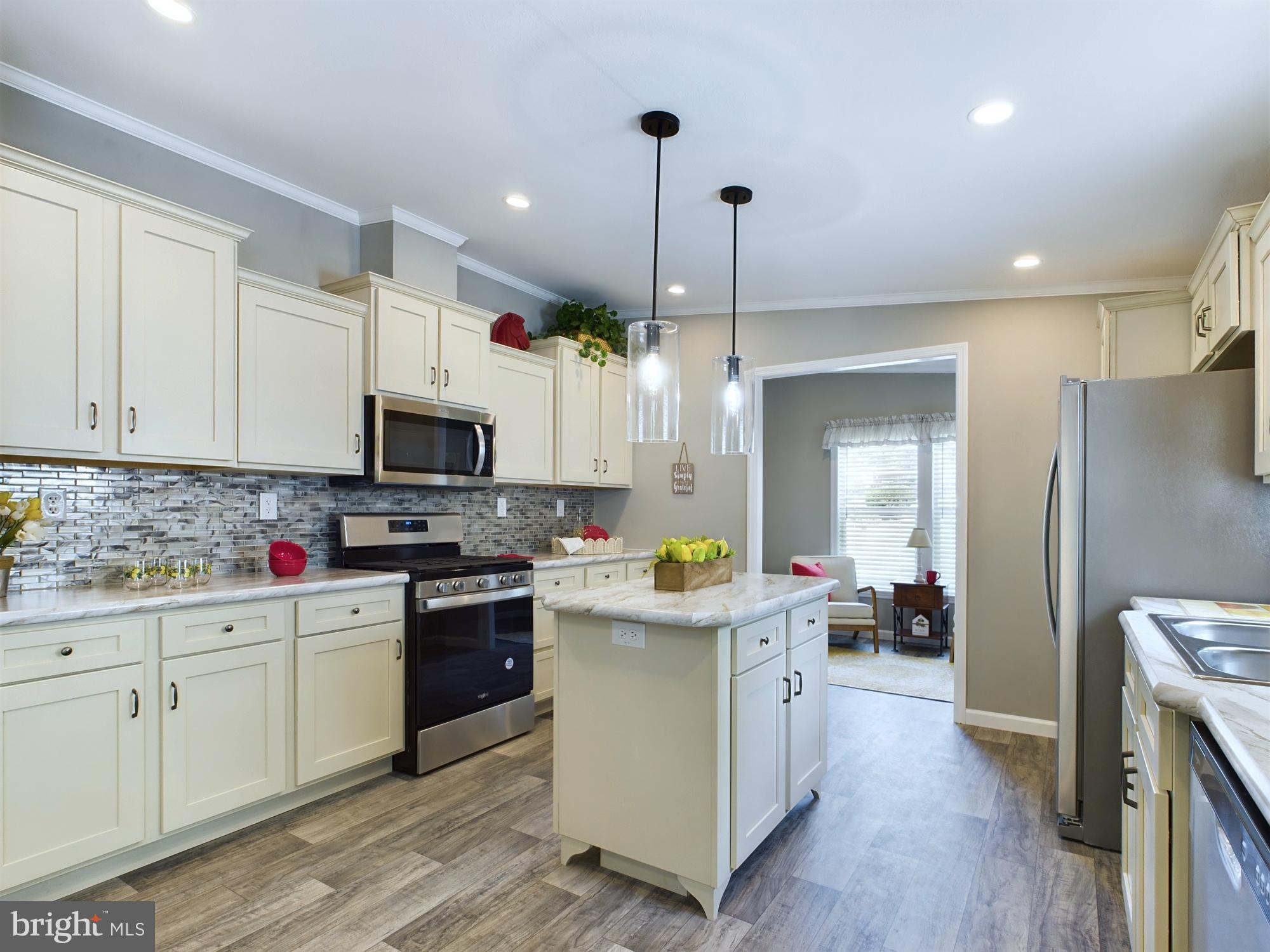 STARVIEW COUNTRYSIDE - Residential