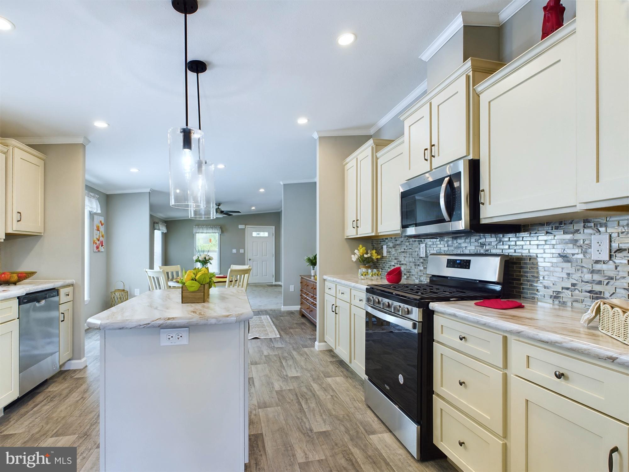 STARVIEW COUNTRYSIDE - Residential