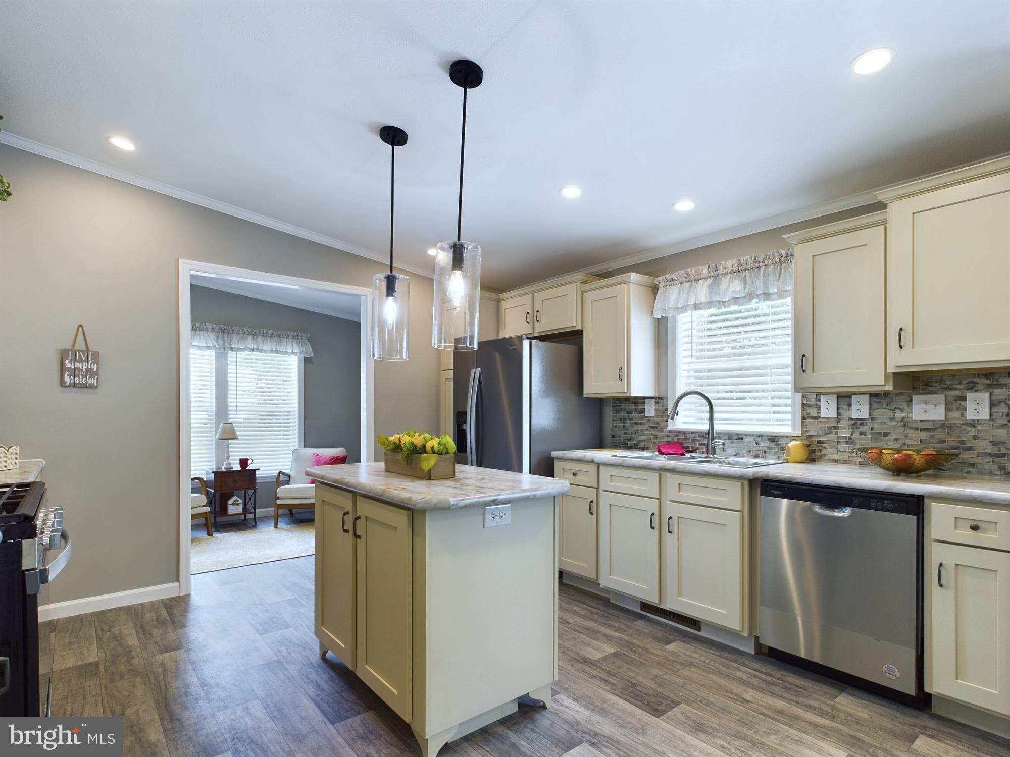 STARVIEW COUNTRYSIDE - Residential