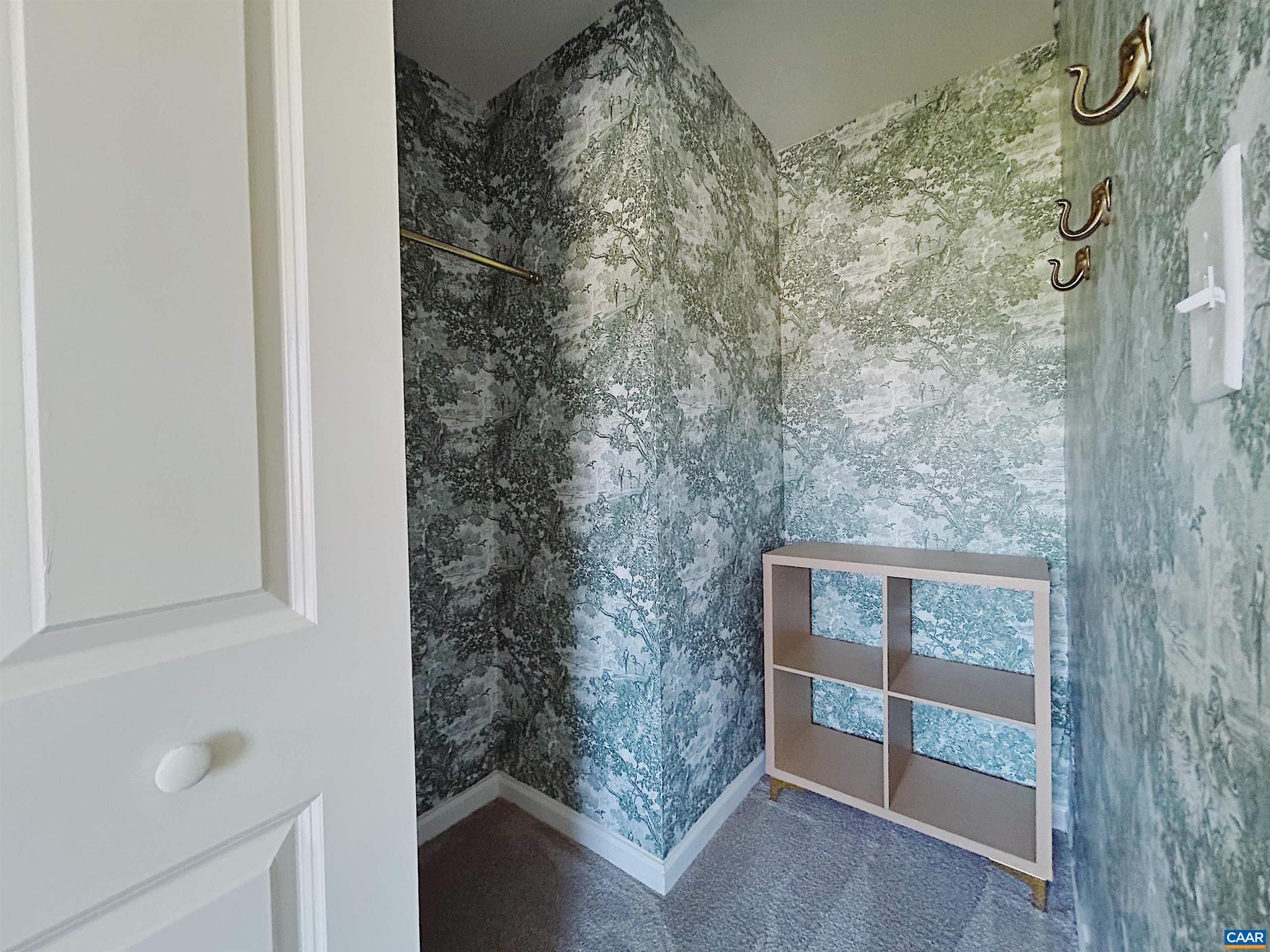 CLAYBROOK - Residential