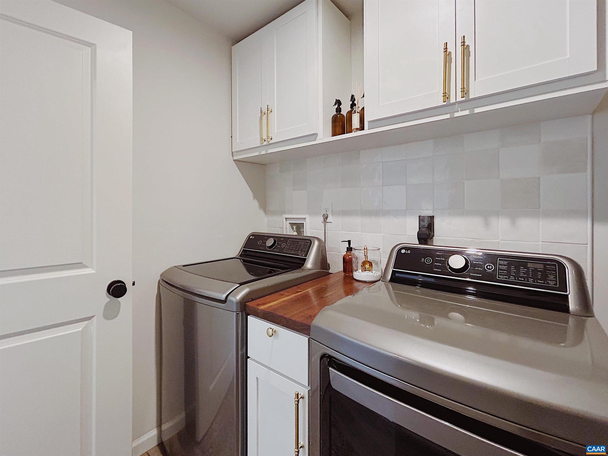 CLAYBROOK - Residential