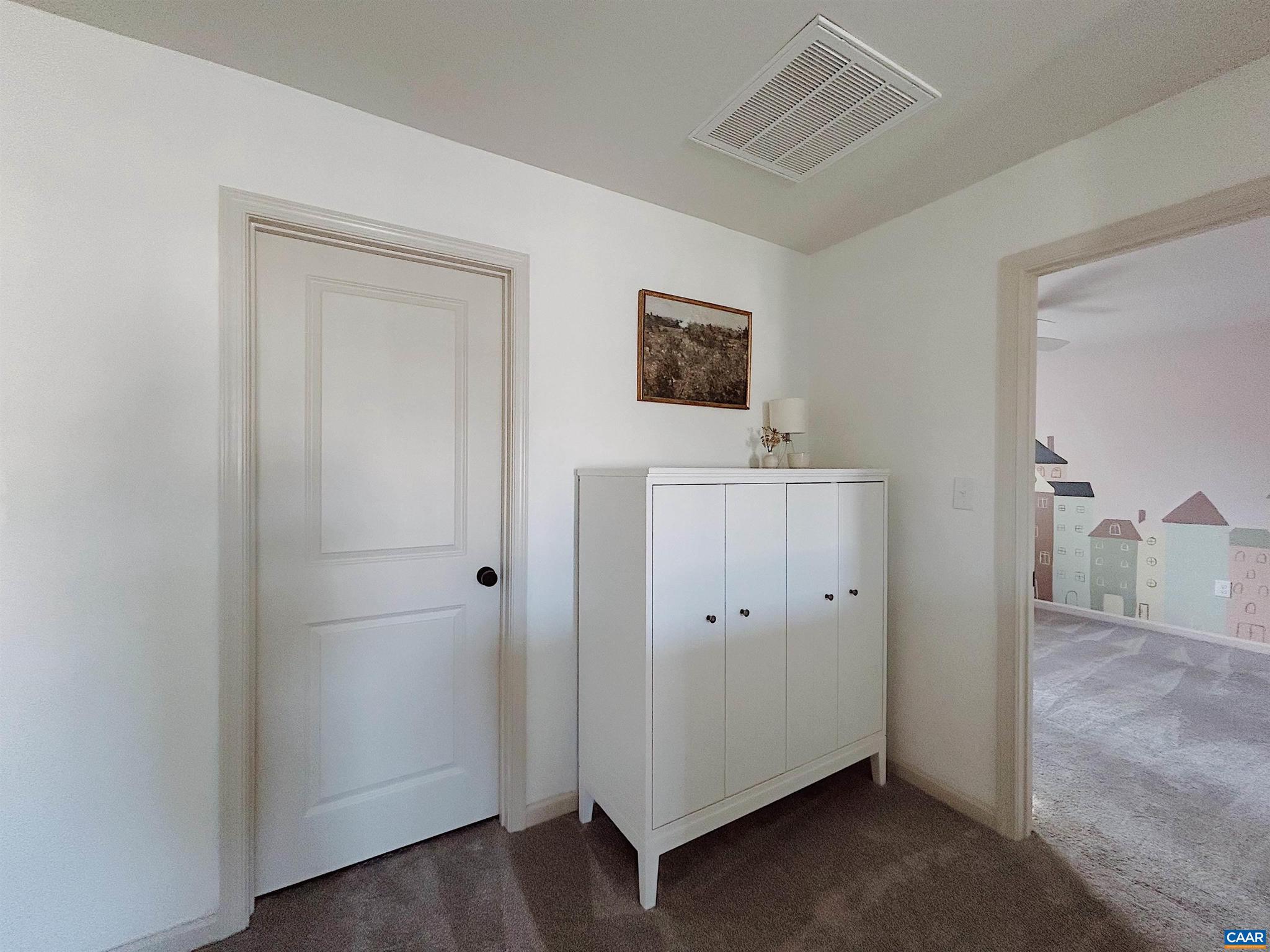 CLAYBROOK - Residential