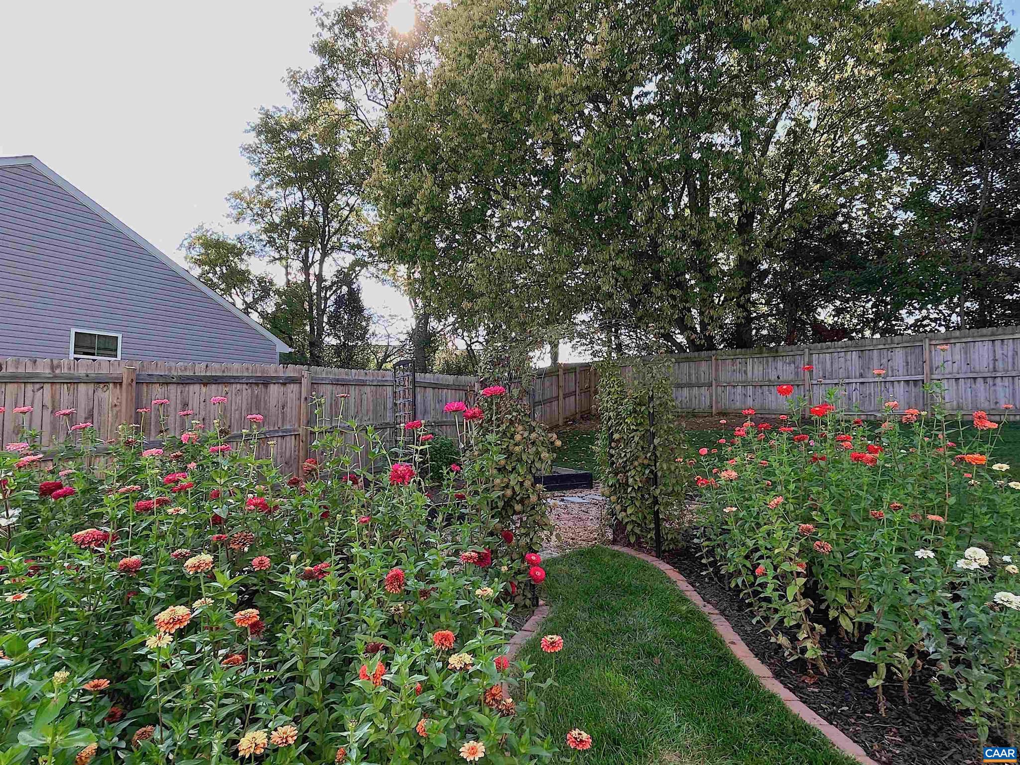 CLAYBROOK - Residential