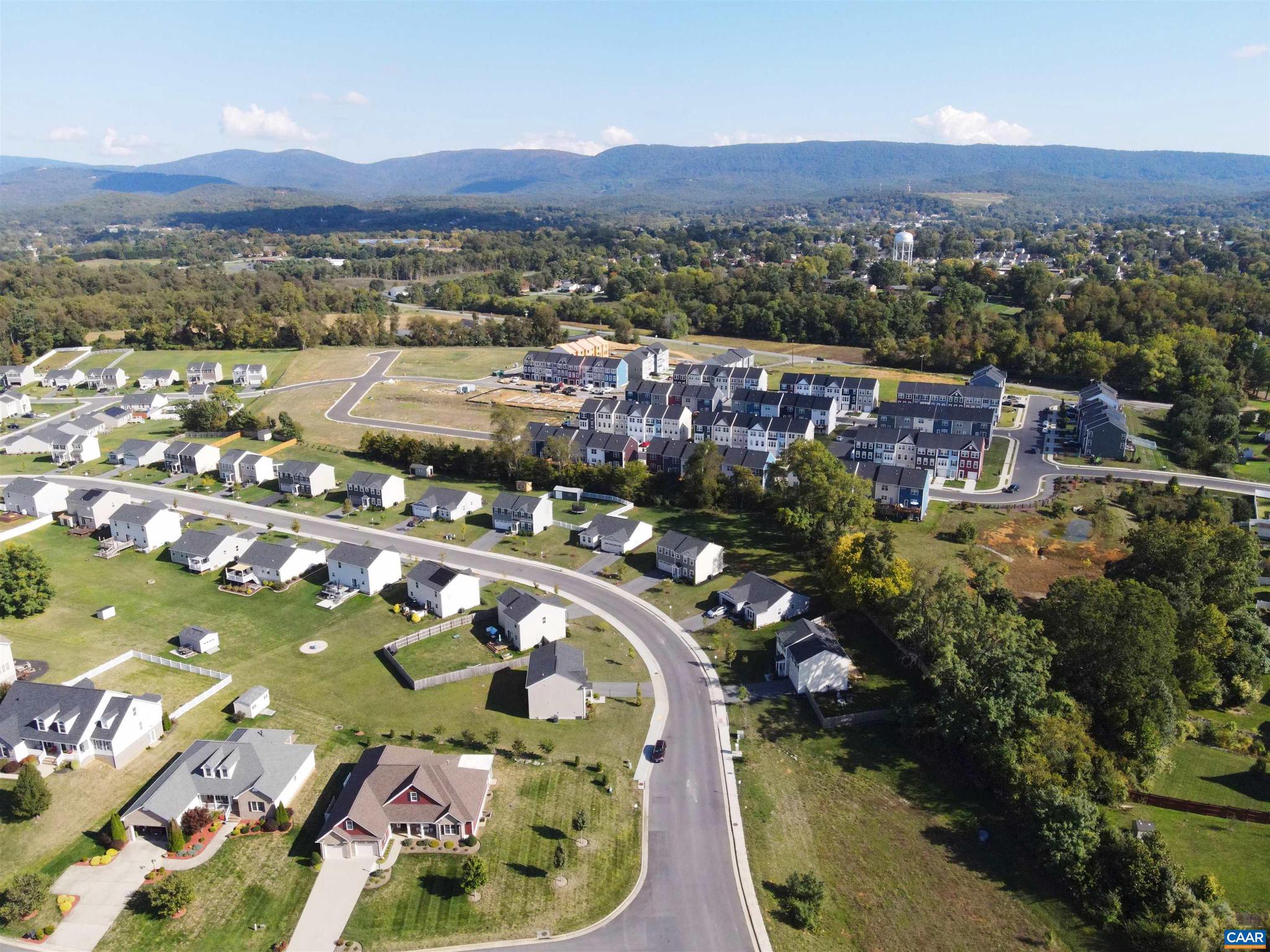 CLAYBROOK - Residential