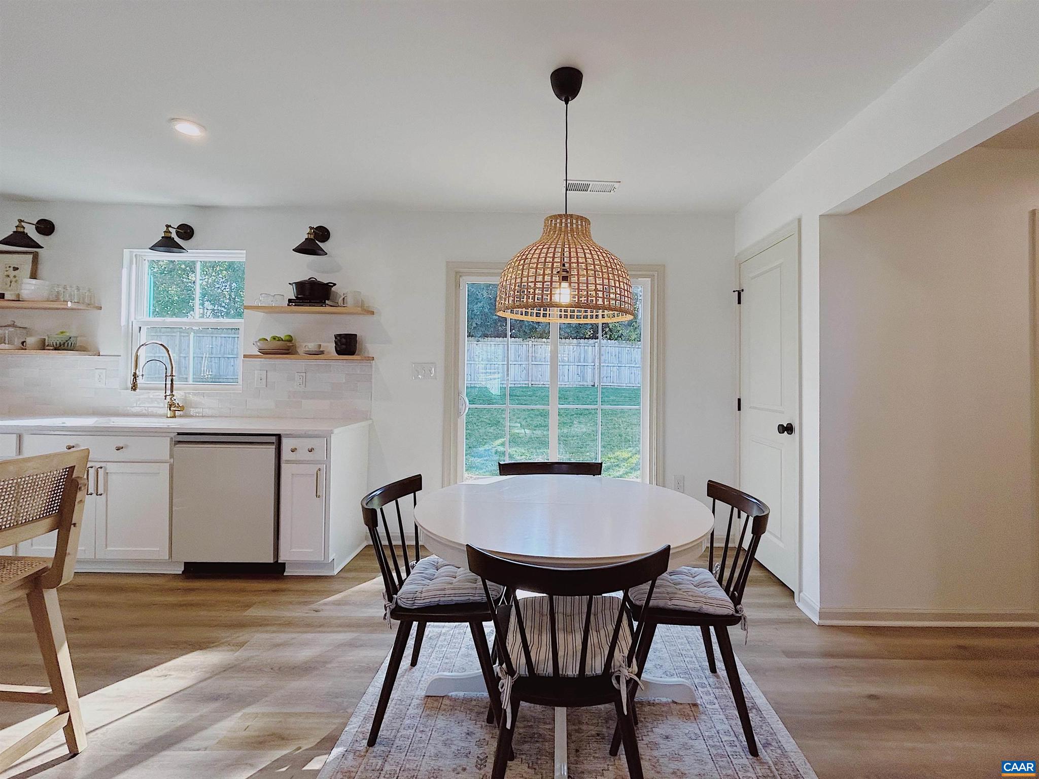 CLAYBROOK - Residential