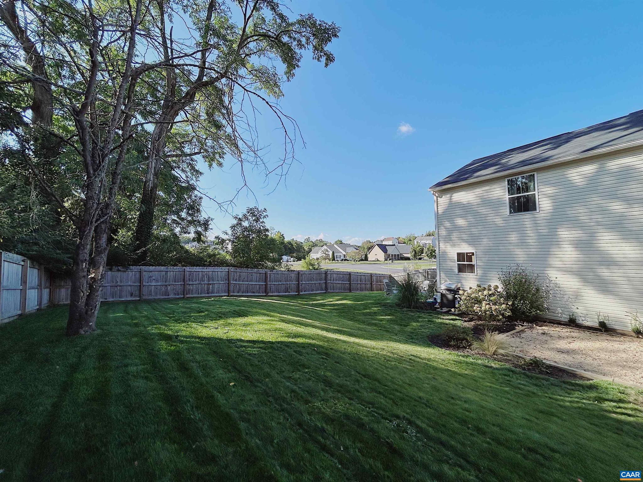 CLAYBROOK - Residential