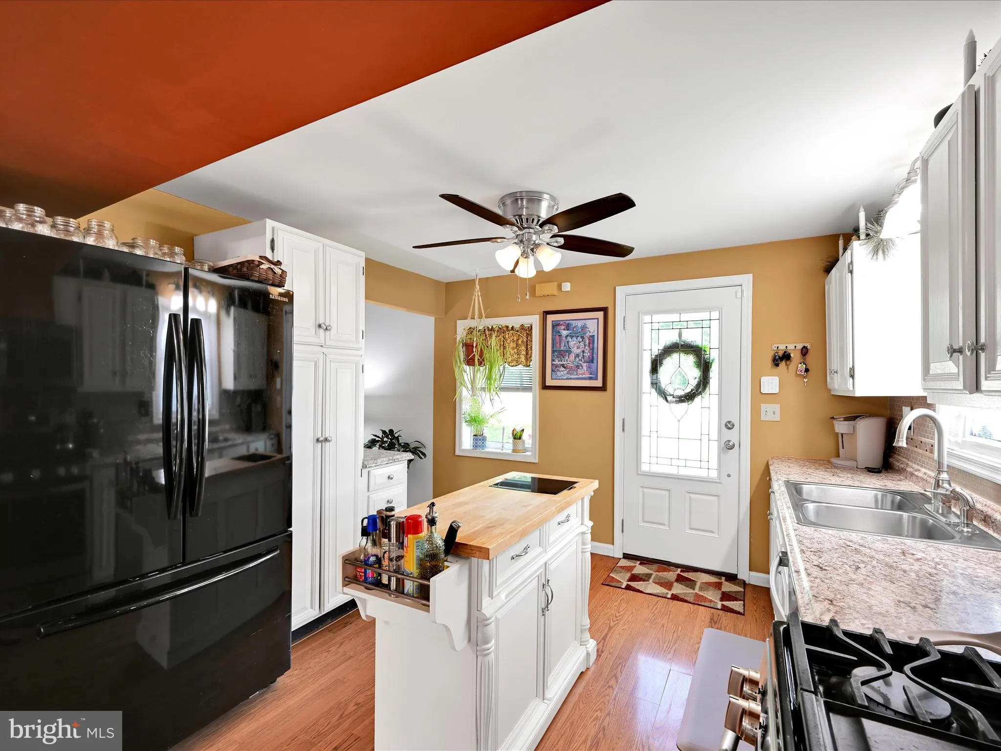 Lititz, Pennsylvania 17543, United States, 4 Bedrooms Bedrooms, ,2 BathroomsBathrooms,Residential,Coming Soon,164346