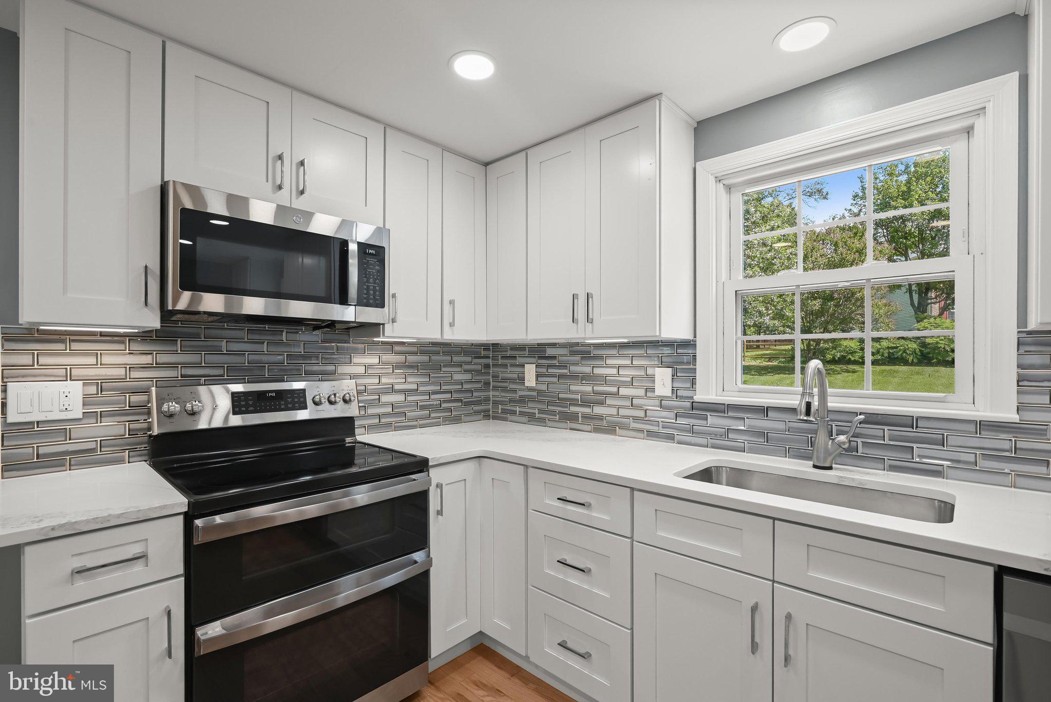 8733 CARDINAL FOREST CIRCLE