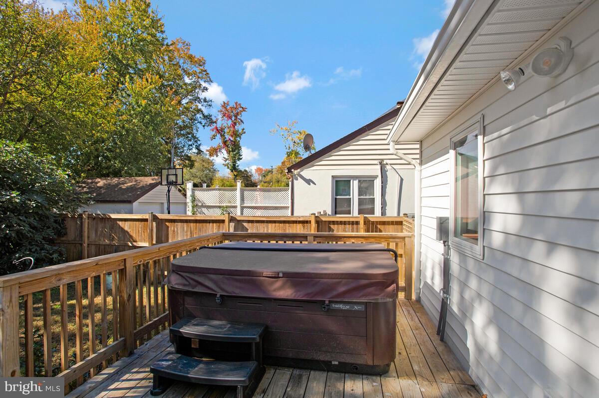 BEVERLEY BEACH - Residential