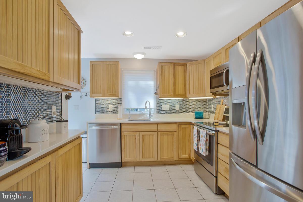 BEVERLEY BEACH - Residential