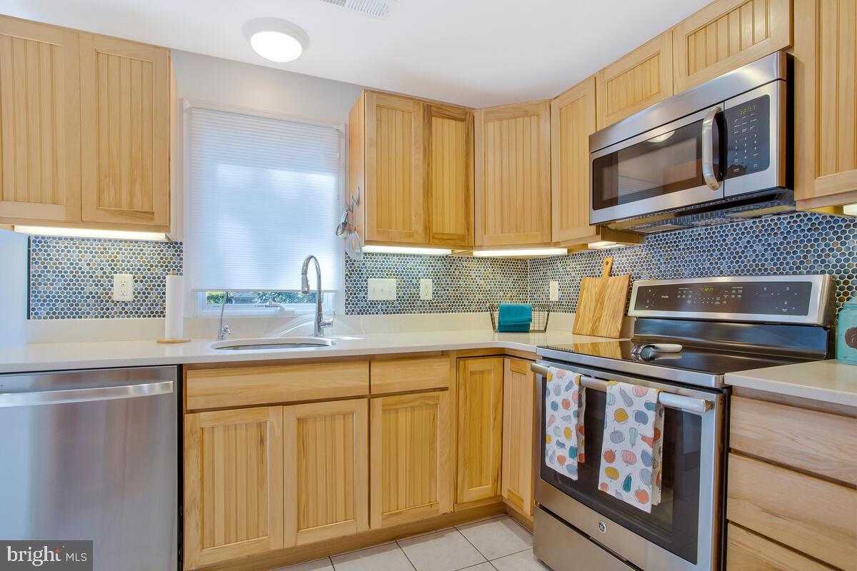 BEVERLEY BEACH - Residential