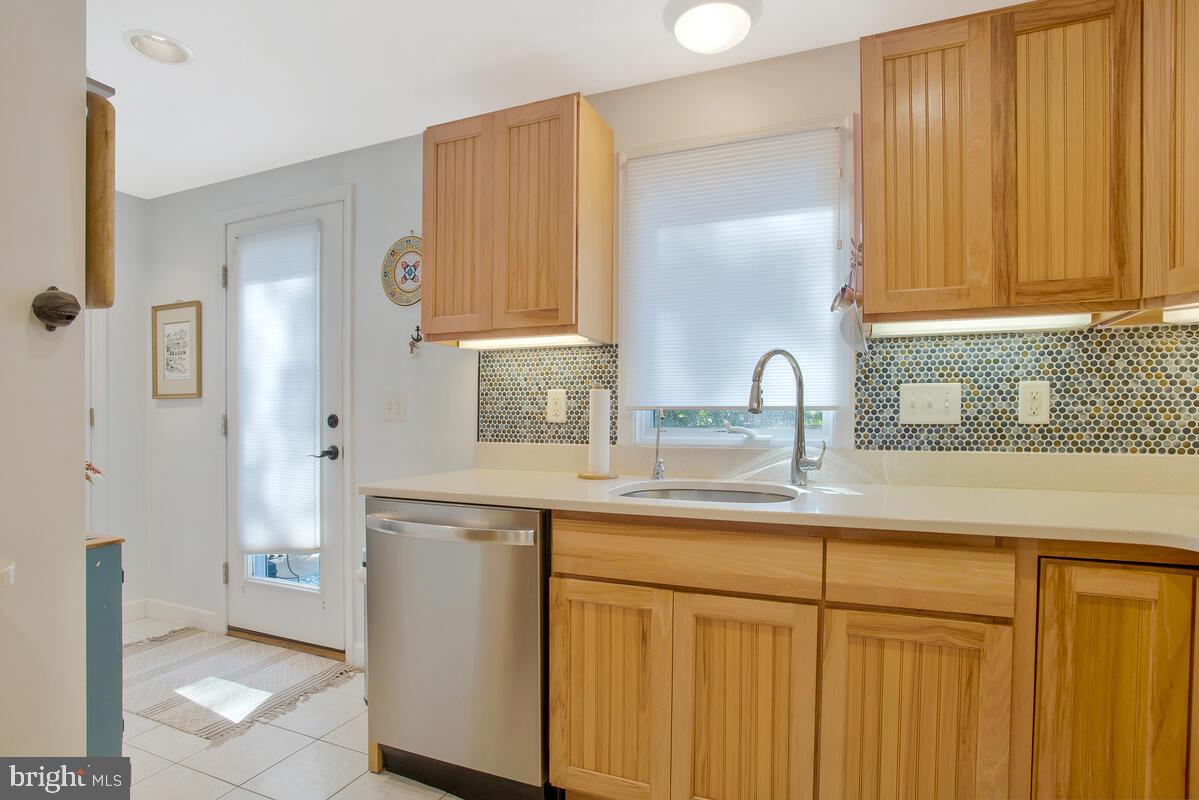 BEVERLEY BEACH - Residential