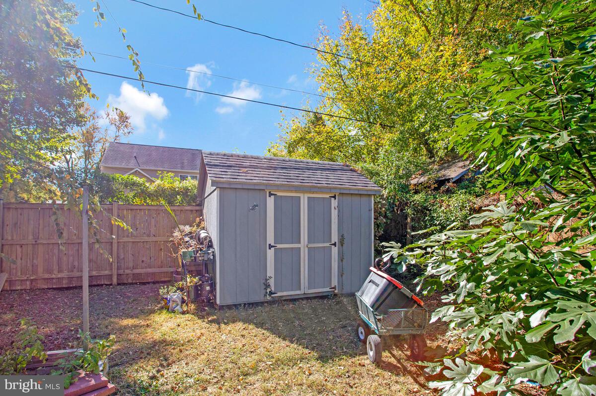 BEVERLEY BEACH - Residential