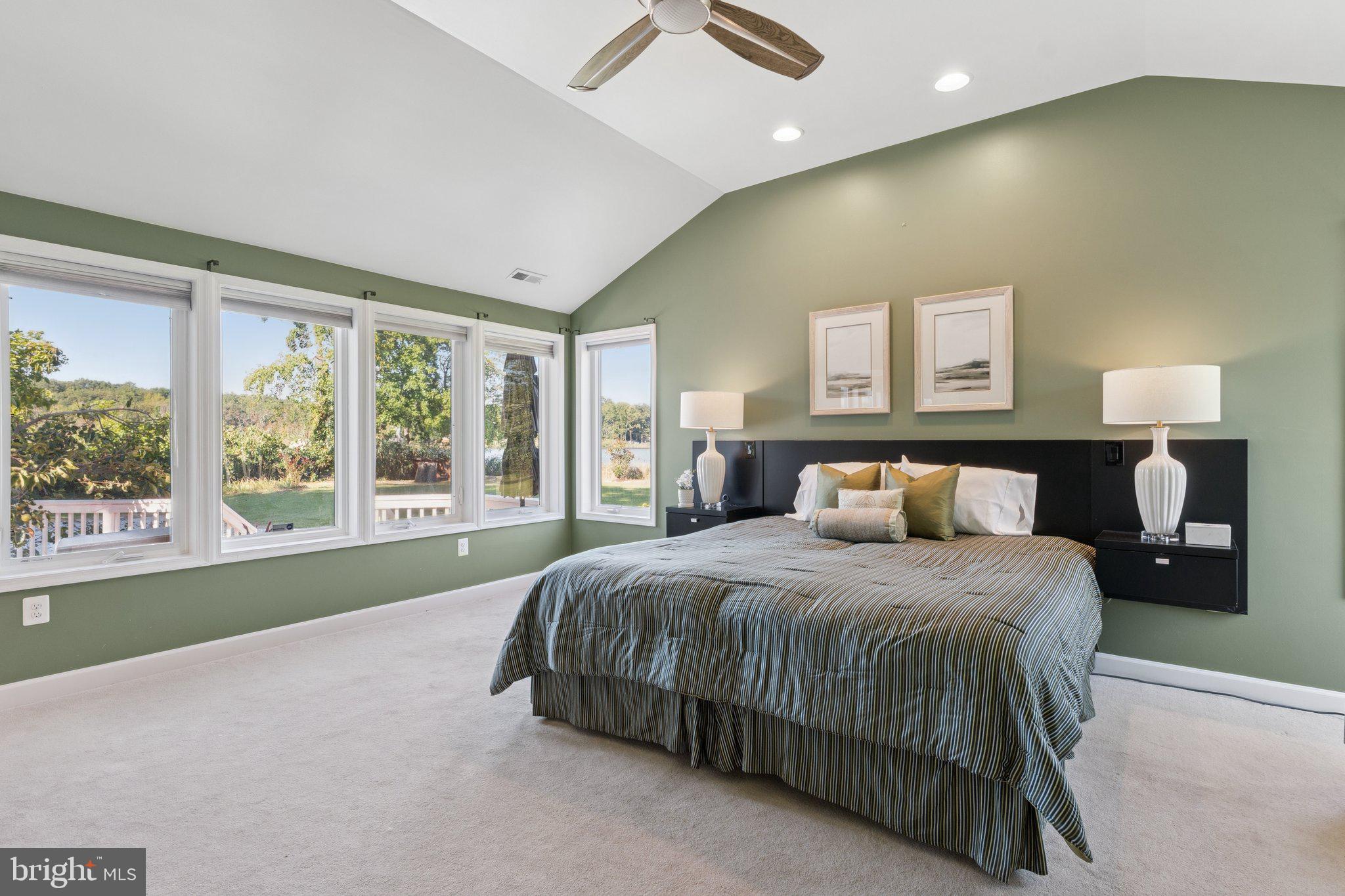 VENICE ON THE BAY - Residential