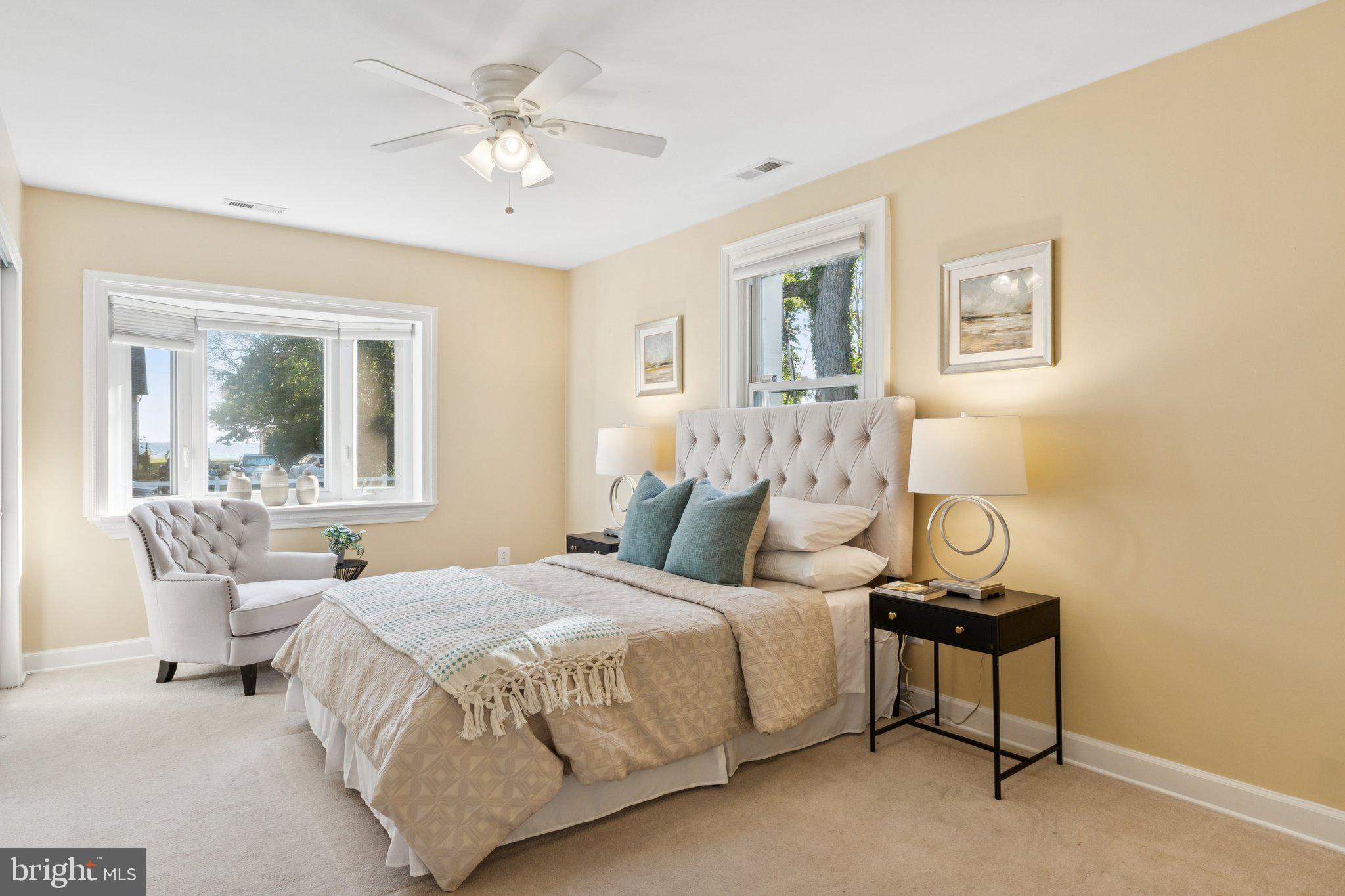 VENICE ON THE BAY - Residential