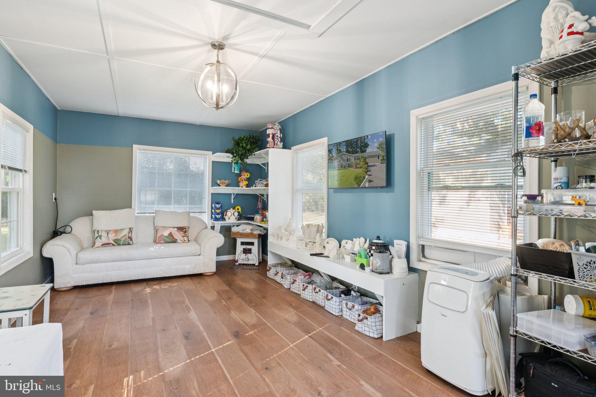 VENICE ON THE BAY - Residential