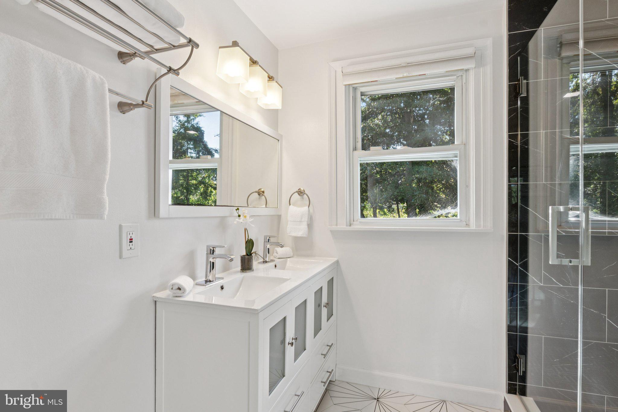 VENICE ON THE BAY - Residential