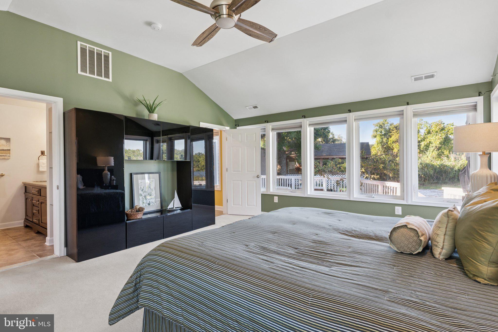 VENICE ON THE BAY - Residential