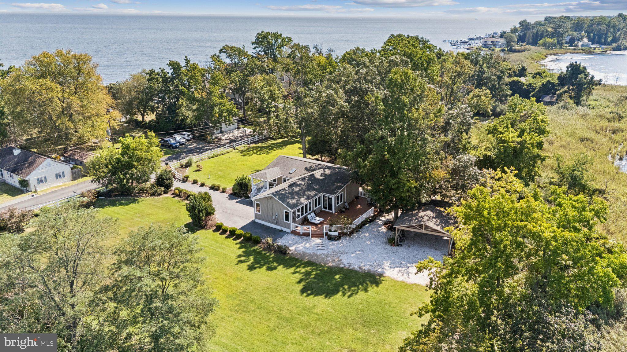VENICE ON THE BAY - Residential