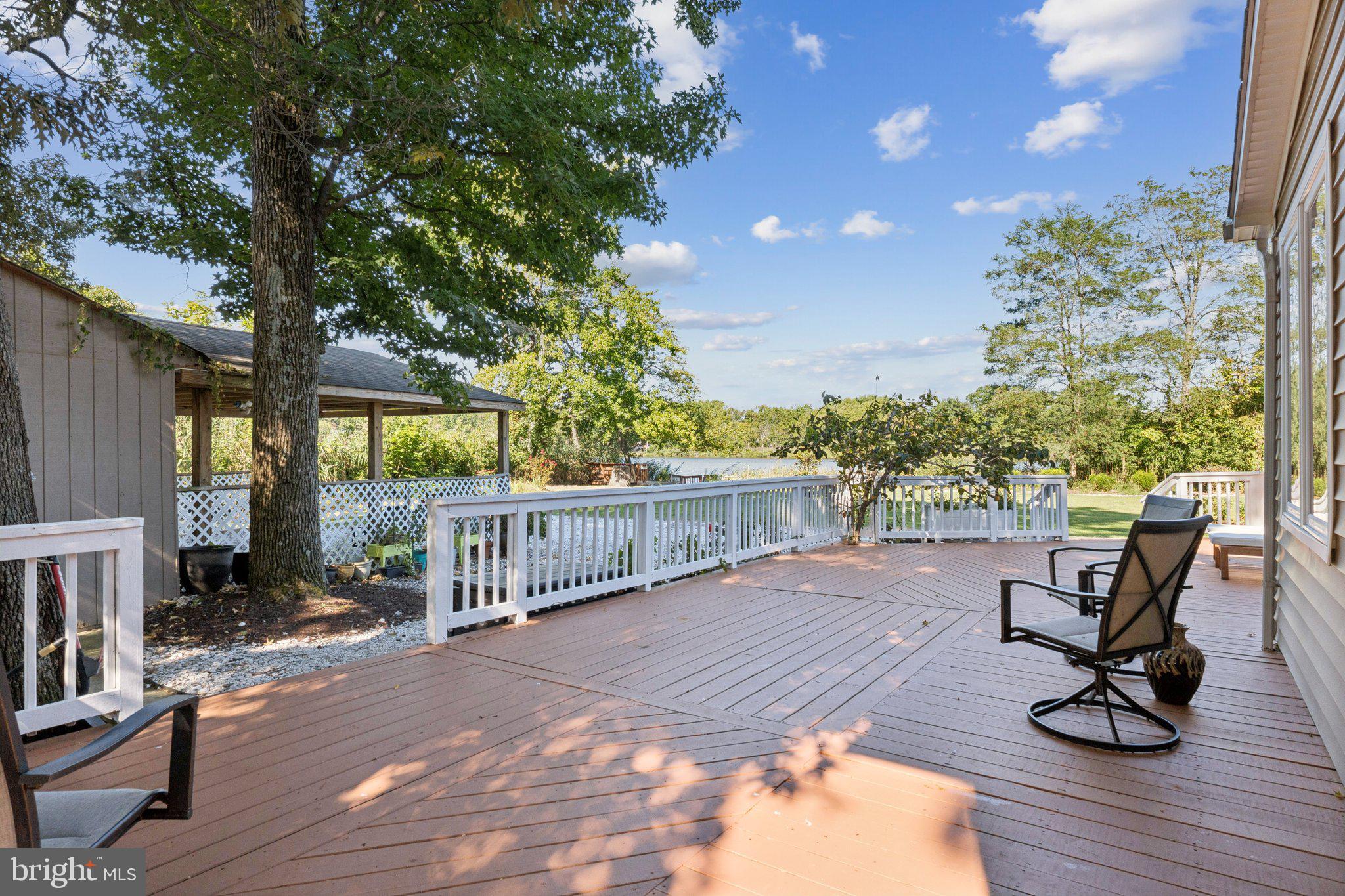 VENICE ON THE BAY - Residential