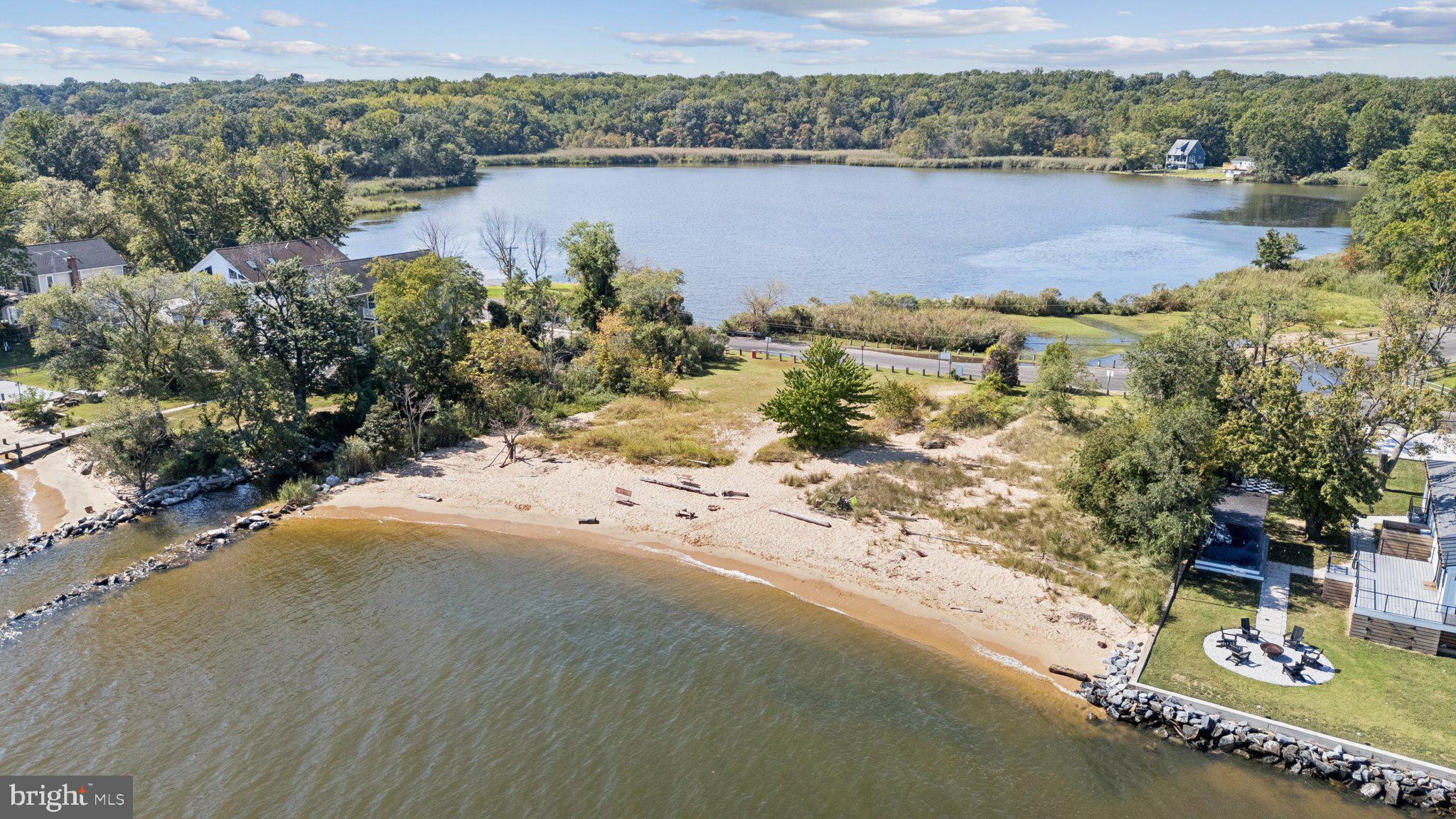 VENICE ON THE BAY - Residential