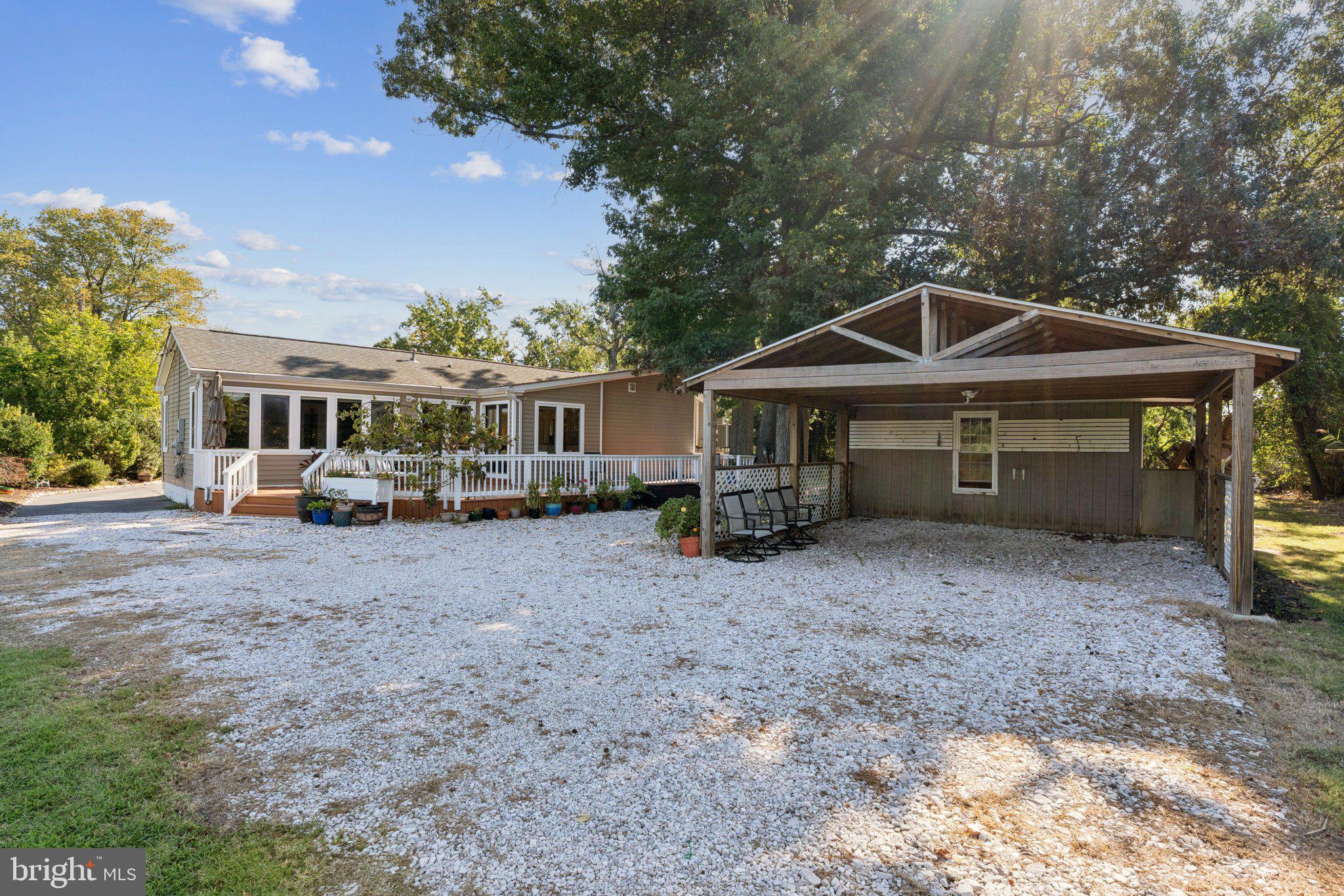VENICE ON THE BAY - Residential