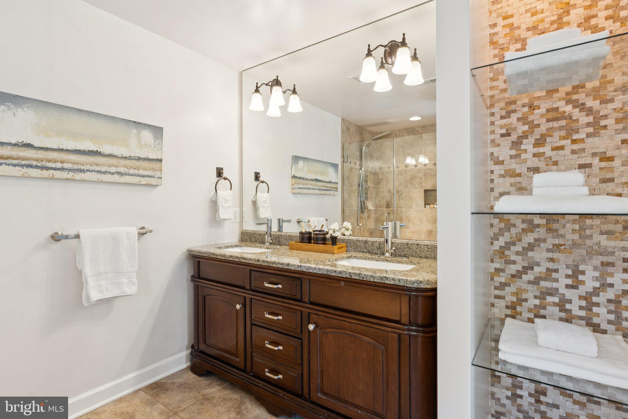 VENICE ON THE BAY - Residential