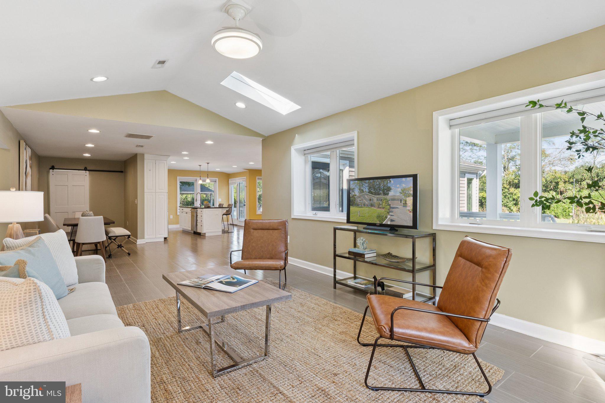 VENICE ON THE BAY - Residential