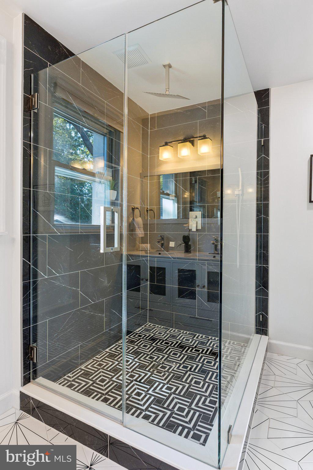 VENICE ON THE BAY - Residential