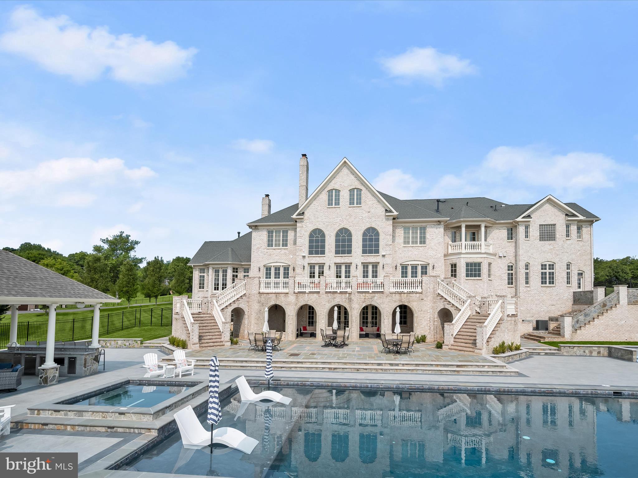 CLARKSVILLE HUNT - Residential