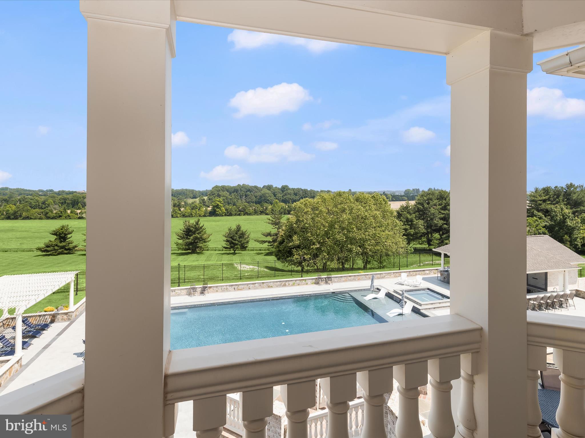 CLARKSVILLE HUNT - Residential