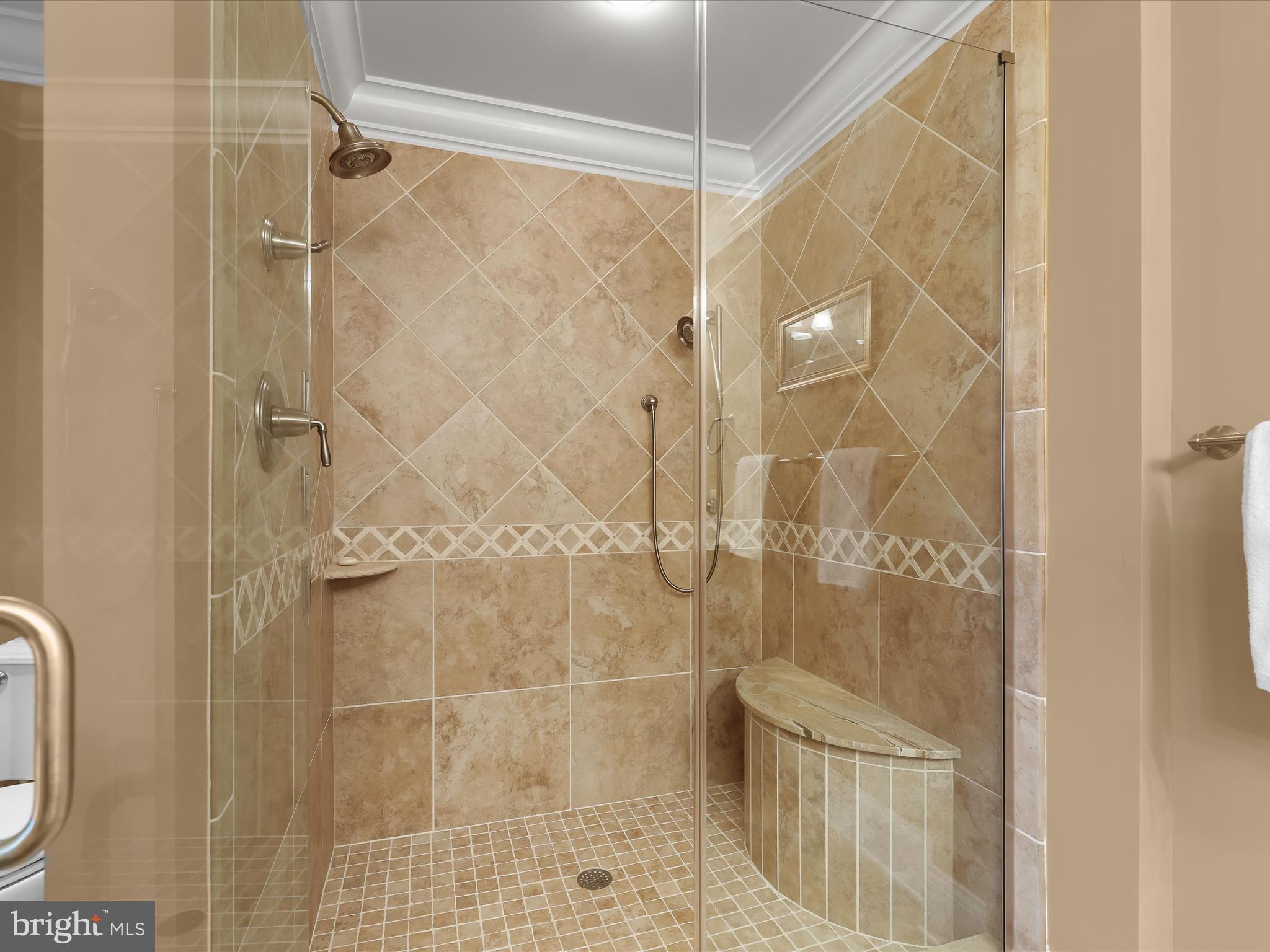 CLARKSVILLE HUNT - Residential