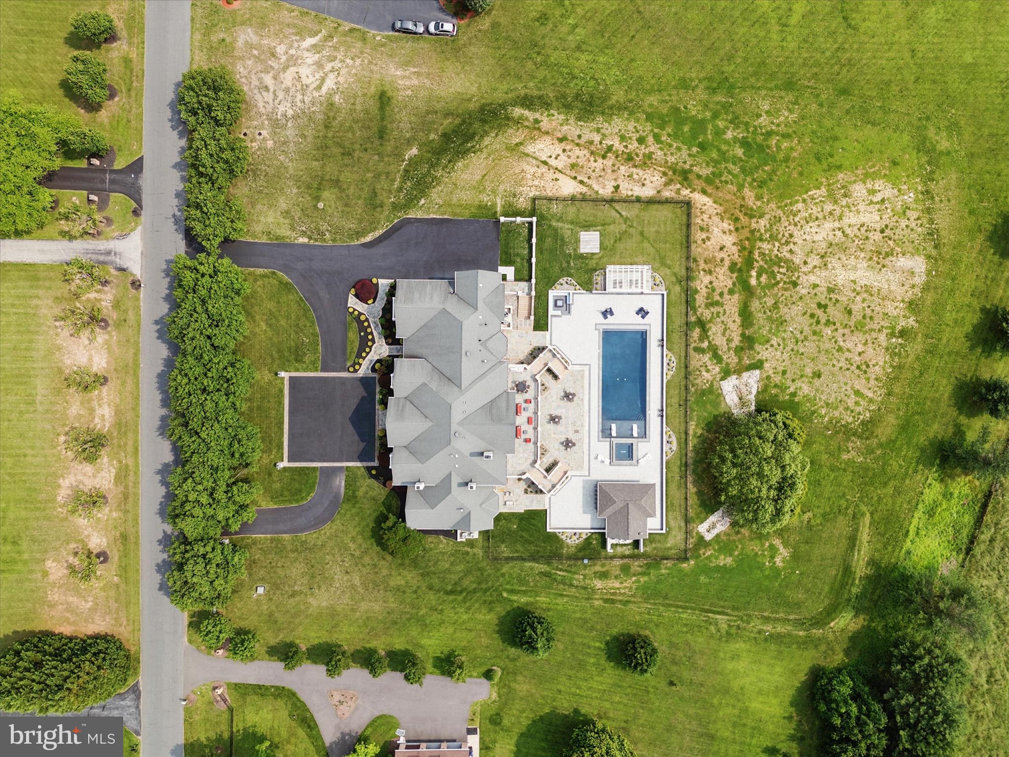 CLARKSVILLE HUNT - Residential