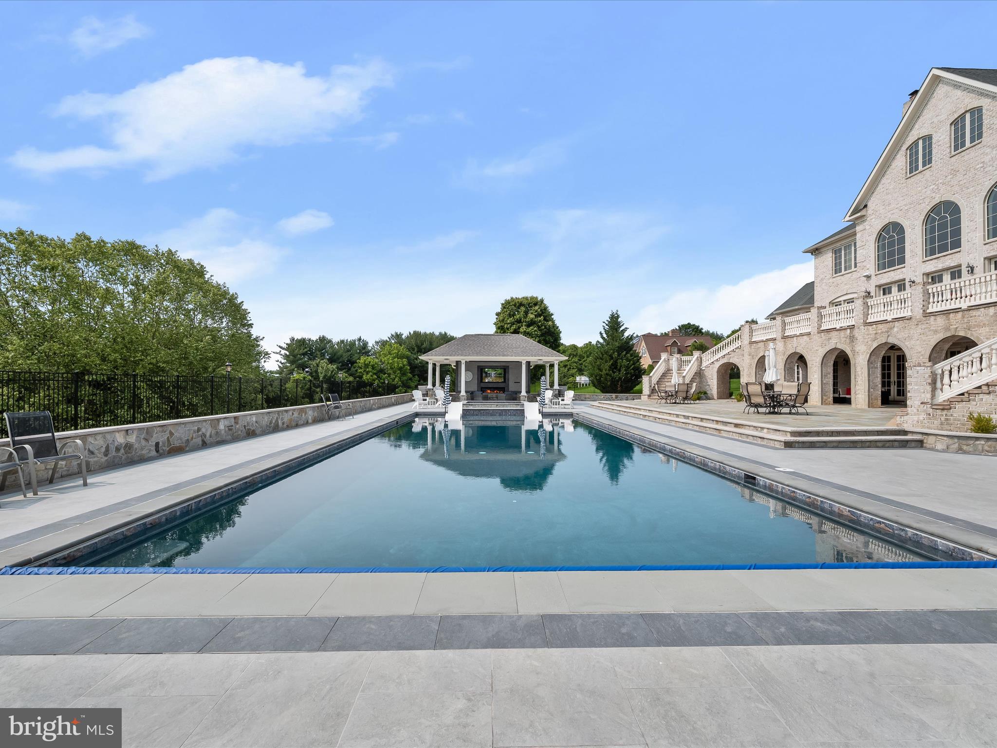 CLARKSVILLE HUNT - Residential