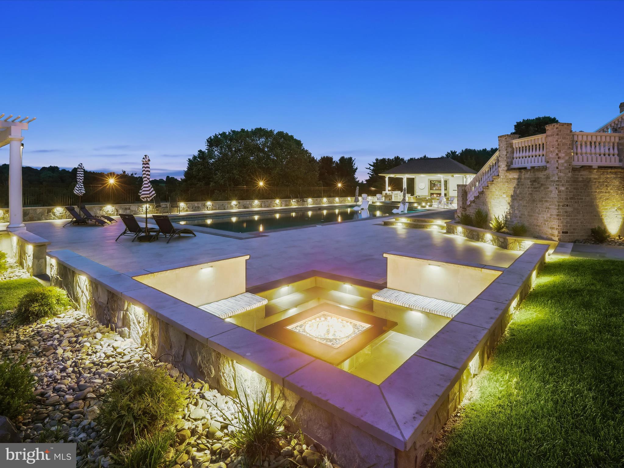 CLARKSVILLE HUNT - Residential